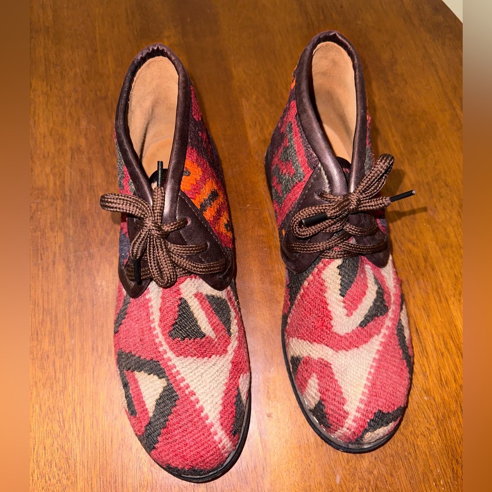 Res Ipsa Vintage Kilim Chukka Boots